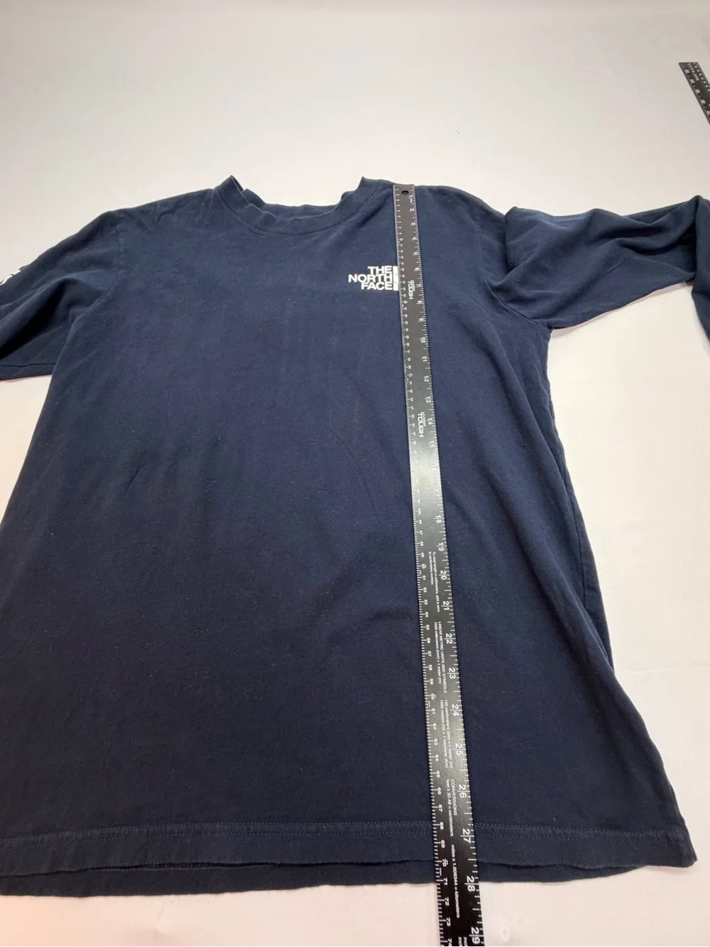 The North Face Men’s Long Sleeve Shirt Navy Blue Logo Sleeve Graphic Crewneck